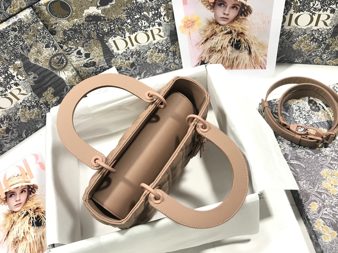 Medium Lady Dior Bag Biscuit Ultramatte Cannage Calfskin